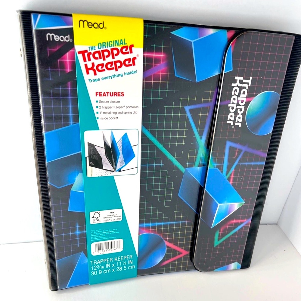 Trapper Keeper Retro Design 1” Binder Including 2 Folders Mead NEW